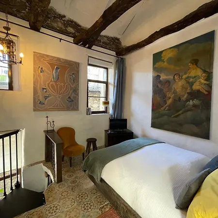 Casa Fresco: 400 Year Old Historical Gem Oggebbio