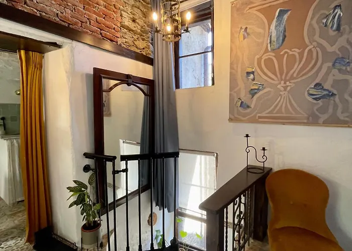 Casa Fresco: 400 Year Old Historical Gem *