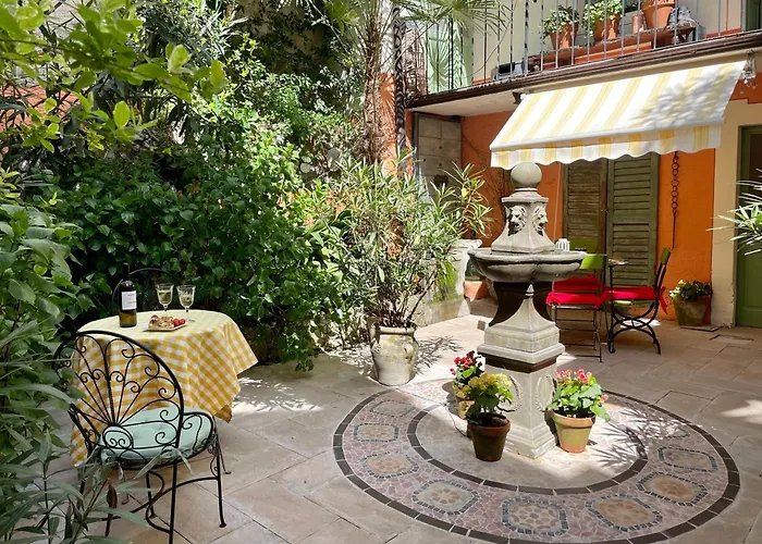 Casa Fresco: 400 Year Old Historical Gem