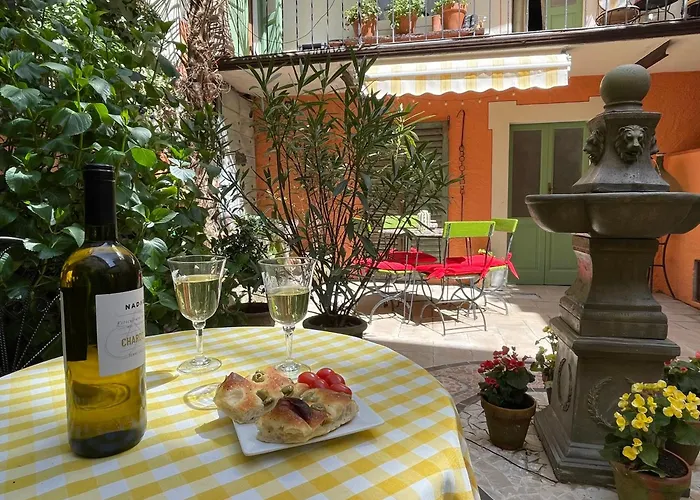 Apartament Casa Fresco: 400 Year Old Historical Gem Oggebbio